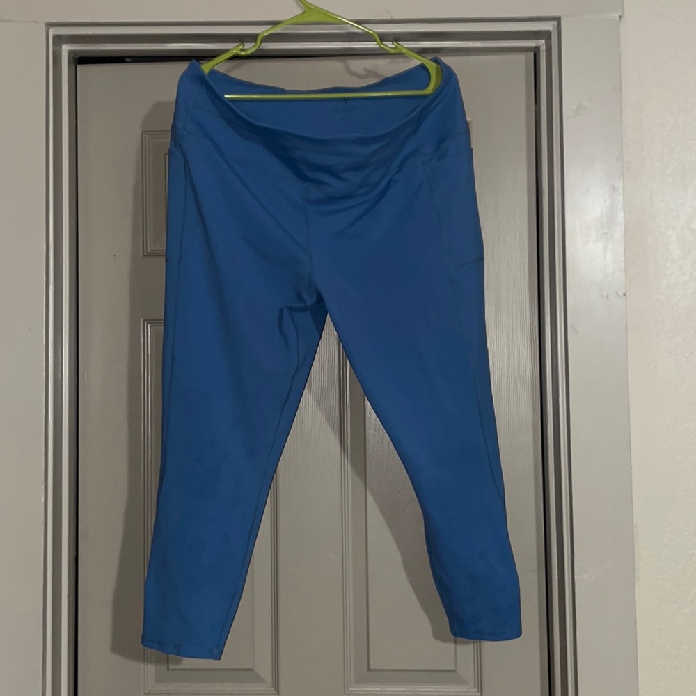 Sketchers Capri Athletic Leggings